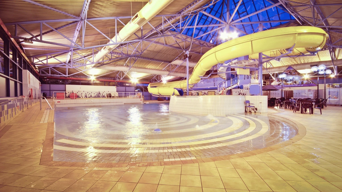 An image of the swimming pool at Pendle Wavelengths
